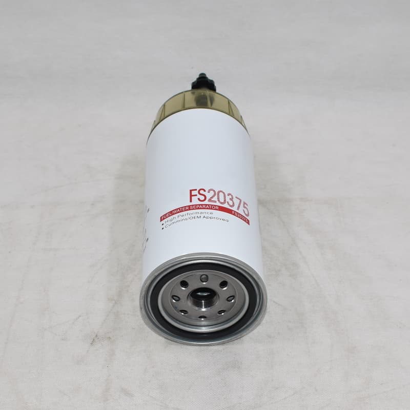 FS20375 Fleetguard Fuel Water Separator with spin-on design