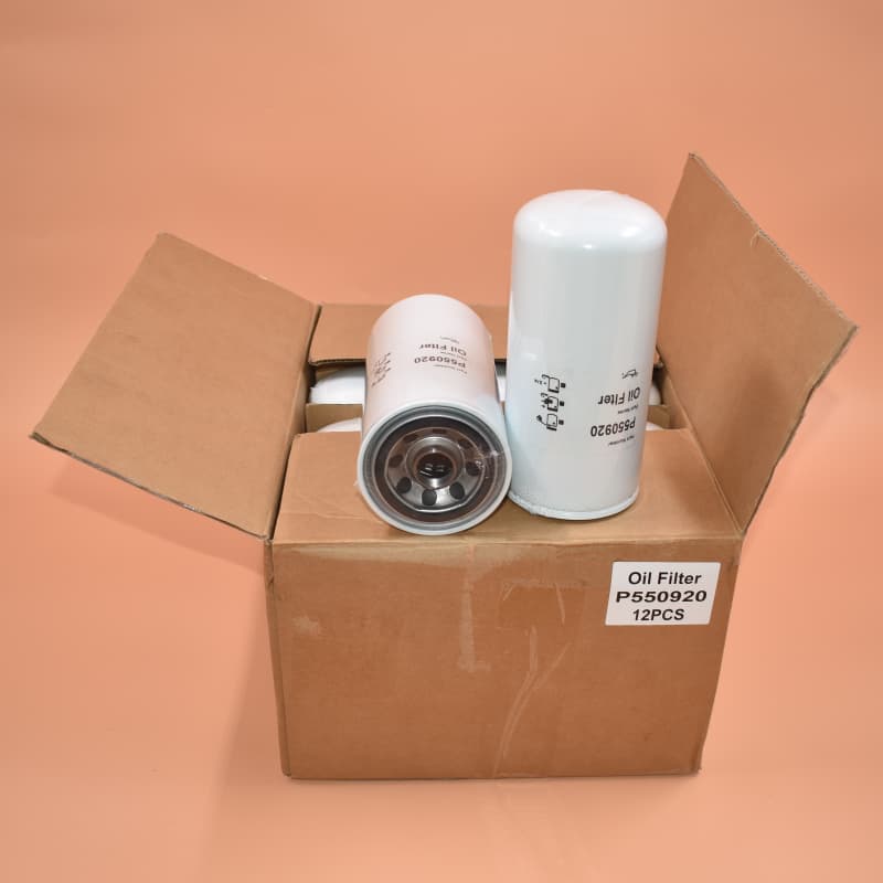 Heavy Equipment Engine Oil Filter P550920 for Fleetguard Cross Reference