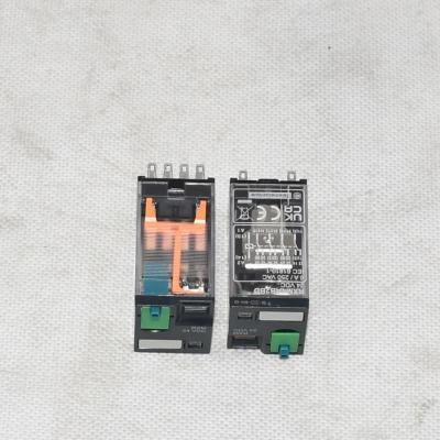Miniaturrelais RXM4AB2BD RXM 24V DC 6A